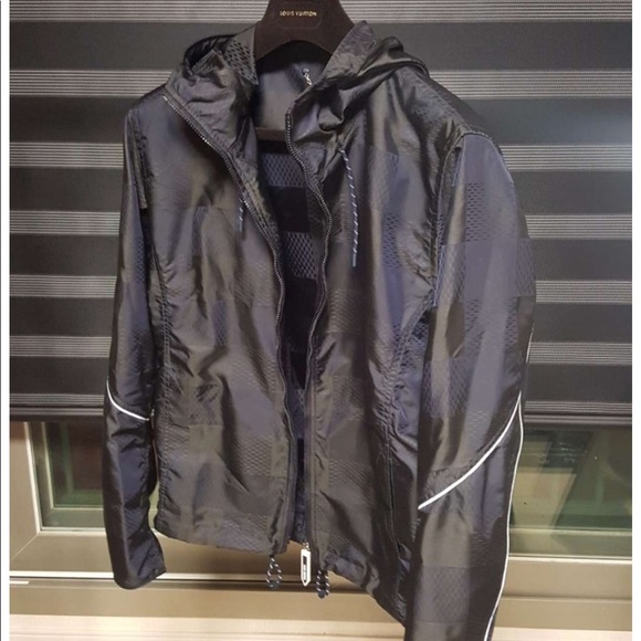 Jacket - Picture 2 of 6